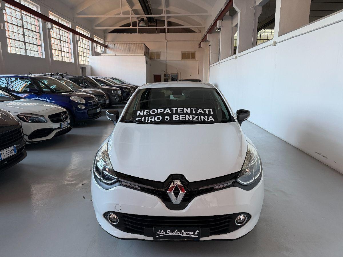 RENAULT - Clio - 1.2 75 CV 5p. Costume National