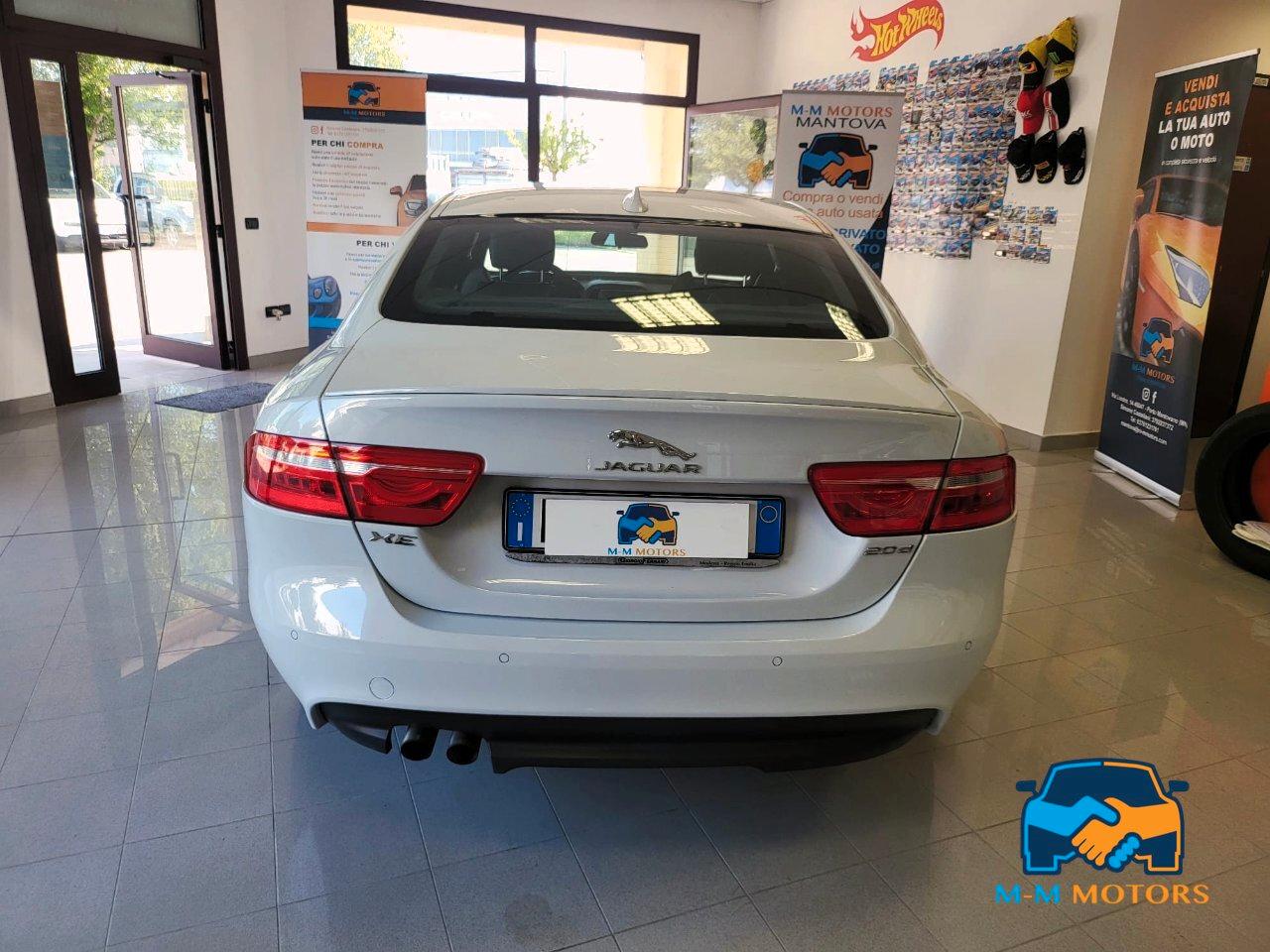Jaguar XE Berlina XE 2.0d R-Sport 180cv auto