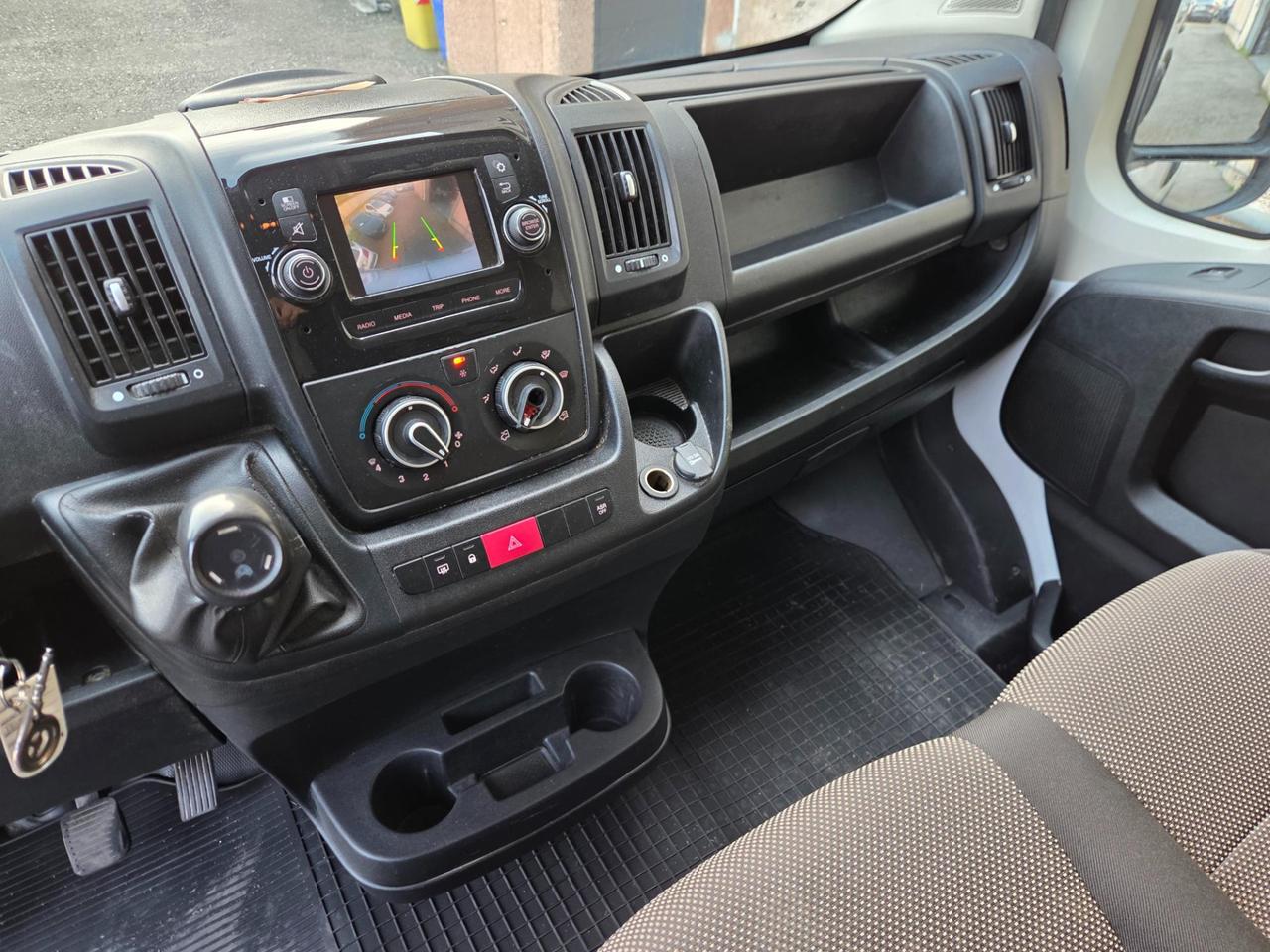 PEUGEOT Boxer 335 2.2 bluehdi 140cv S&S L2H2 + IVA