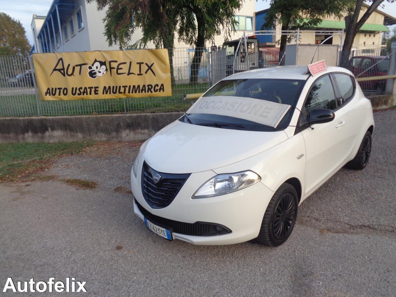 Ypsilon 1.3 MJT 16V 95 CV 5 porte motore nuovo km0