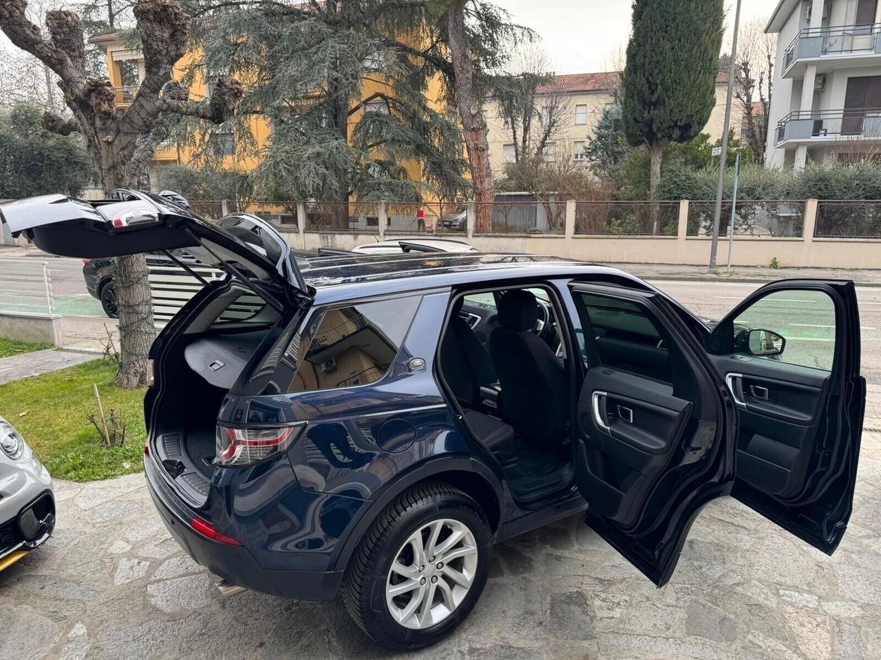 LAND ROVER DISCOVERY Sport 2.0 TD4 150cv HSE Luxury