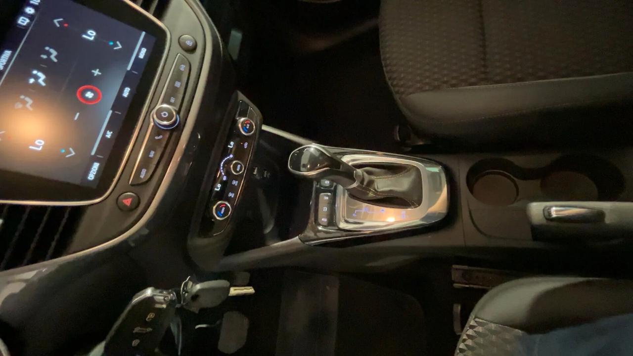 Opel Crossland X 1.5 ECOTEC D 120 CV Start&Stop aut. Innovation