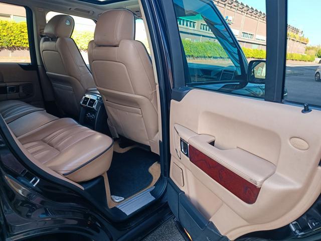 LAND ROVER Range Rover 4.4 TDV8 Vogue