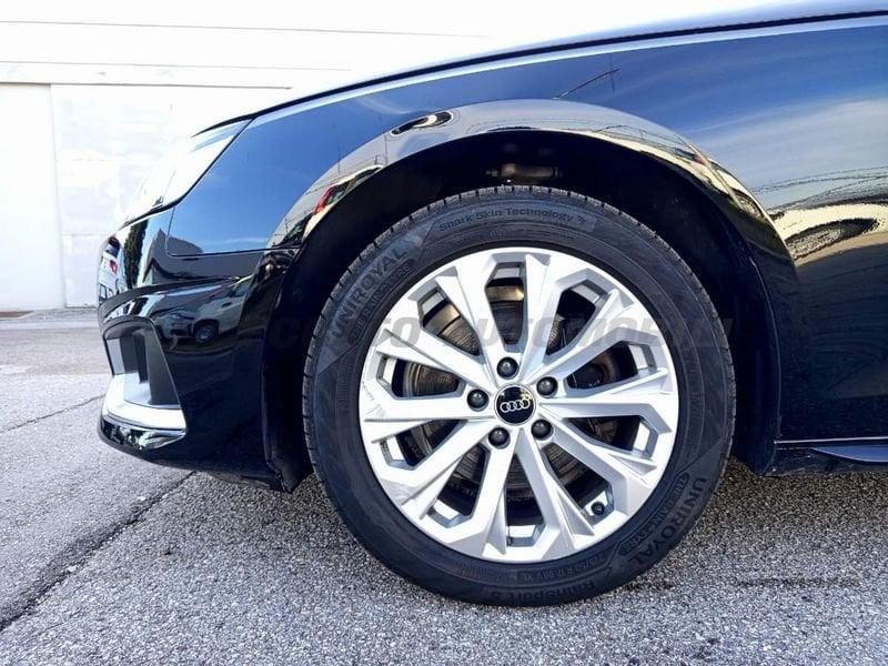 Audi A4 A4 Avant 30 2.0 tdi mhev Business Advanced 136cv s-tronic