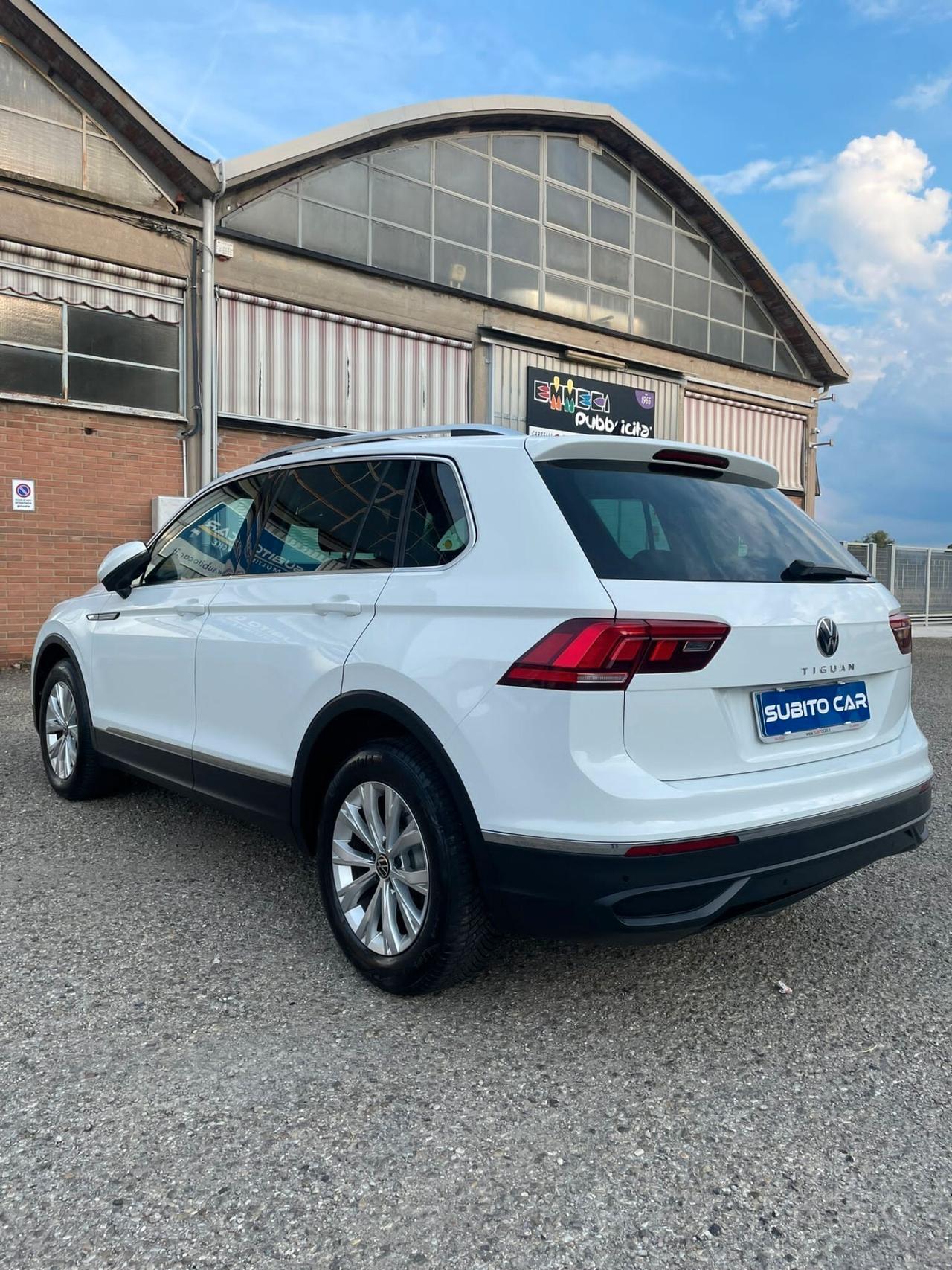 Volkswagen Tiguan NEW MODEL 2.0 TDI 150 CV SCR DSG Elegance