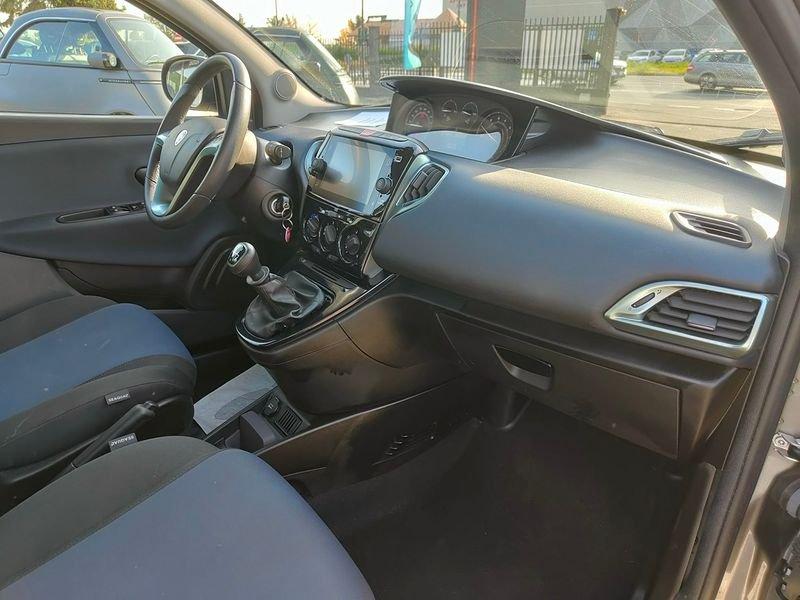 Lancia Ypsilon III 2021 1.0 FireFly Hybrid 70cv Platino S&S