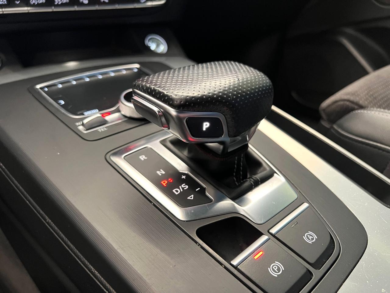 Audi Q5 2.0 TDI 190 CV quattro S tronic Business Sport