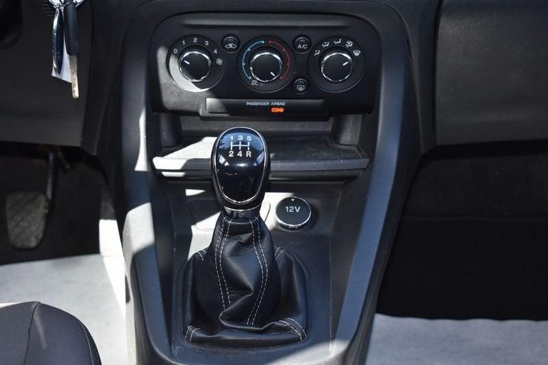 Ford Ka Plus FORD KA+ 1.2 70cv