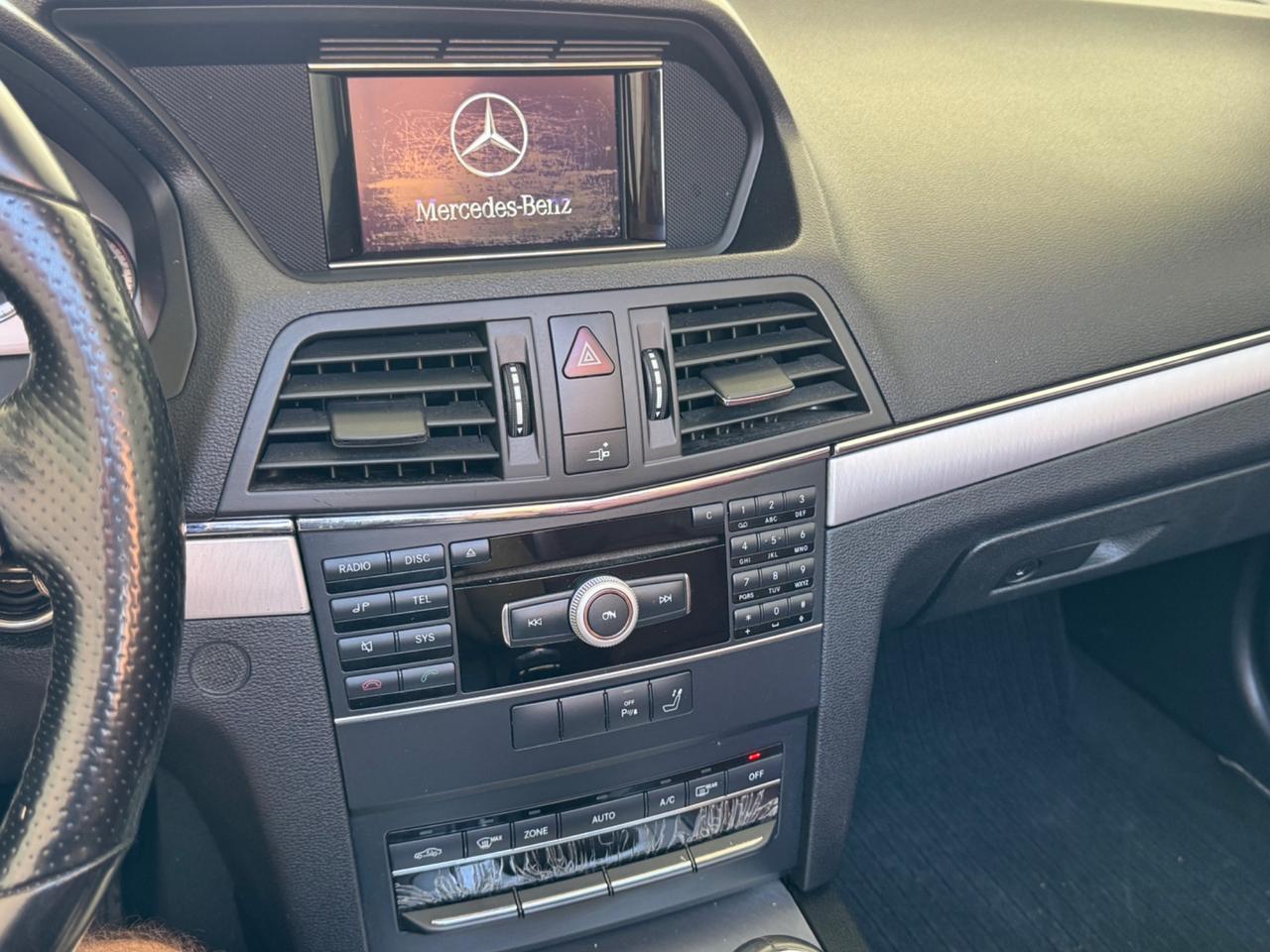 Mercedes E 200 CGI Cabrio Motore Rumoroso