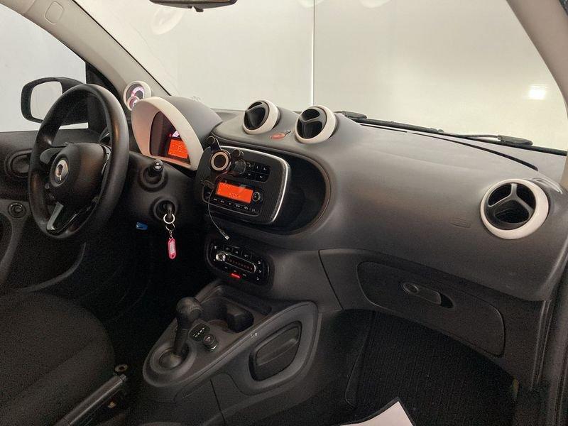 smart forfour 70 1.0 52kW brabus style