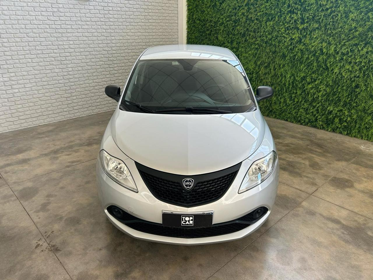 Lancia Ypsilon 1.0 FireFly 5 porte S&S Hybrid Maryne