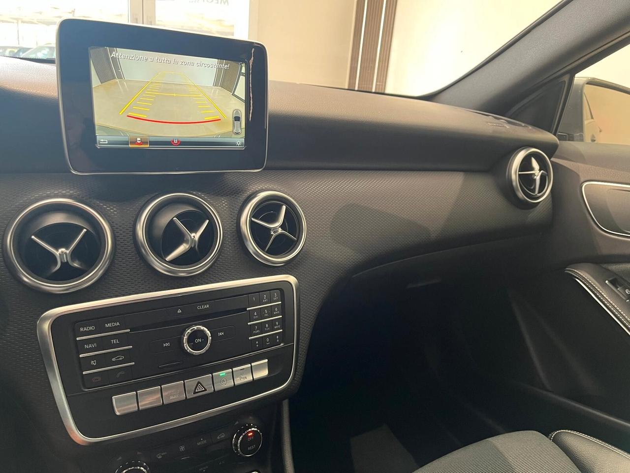 Mercedes-benz A 180 d Business