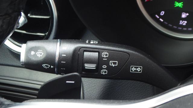 MERCEDES-BENZ GLC 220 d 4Matic Business