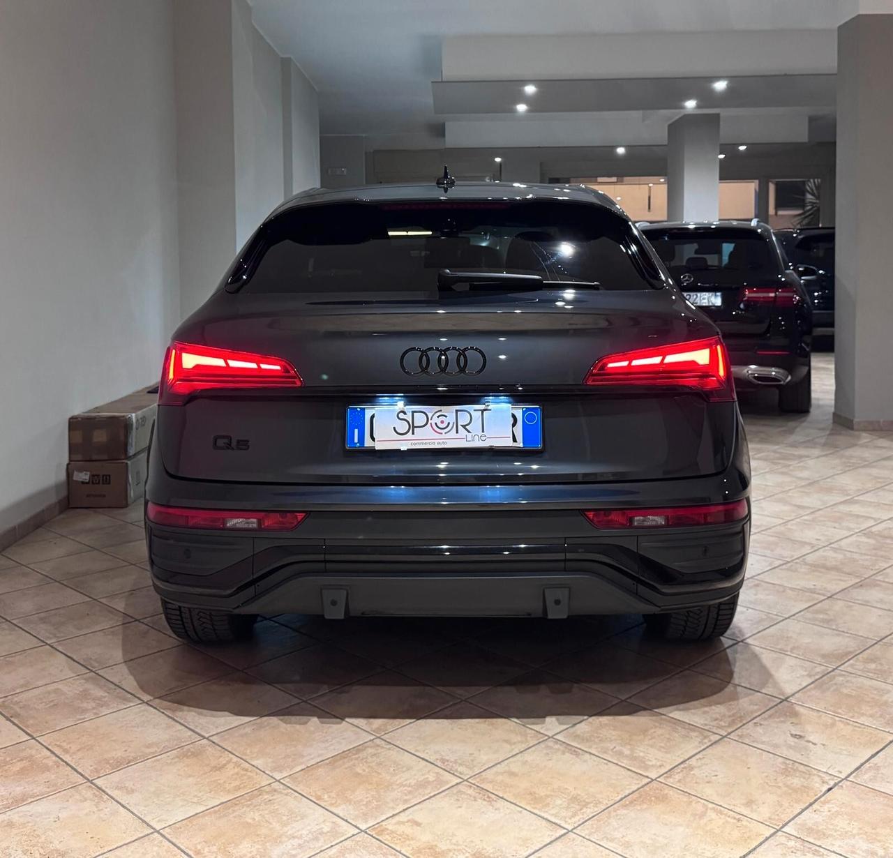 Audi Q5 SPORTBACK SPB 35 TDI S tronic Business Advanced