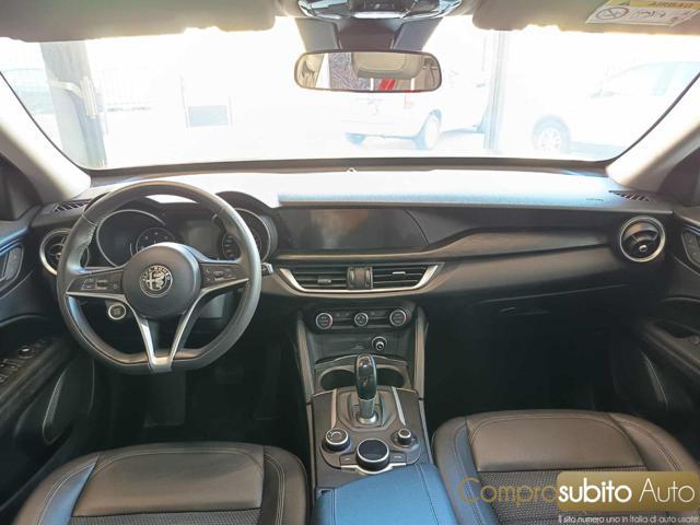 ALFA ROMEO Stelvio 2.2 Turbodiesel 180 CV AT8 RWD Executive