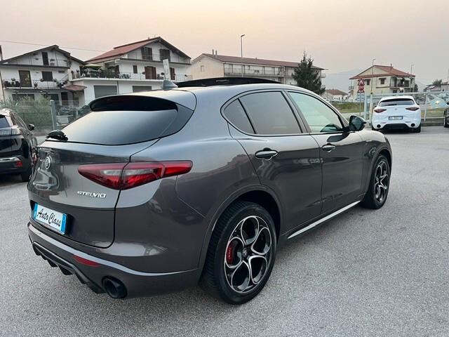 Alfa Romeo Stelvio 2.2 Turbodiesel 210 CV AT8 Q4 Veloce