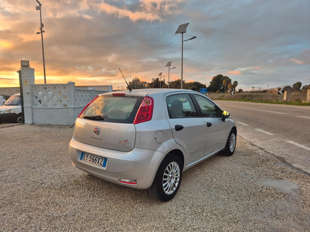 Fiat Punto 1.3 MJT II 75 CV 5 porte 2015