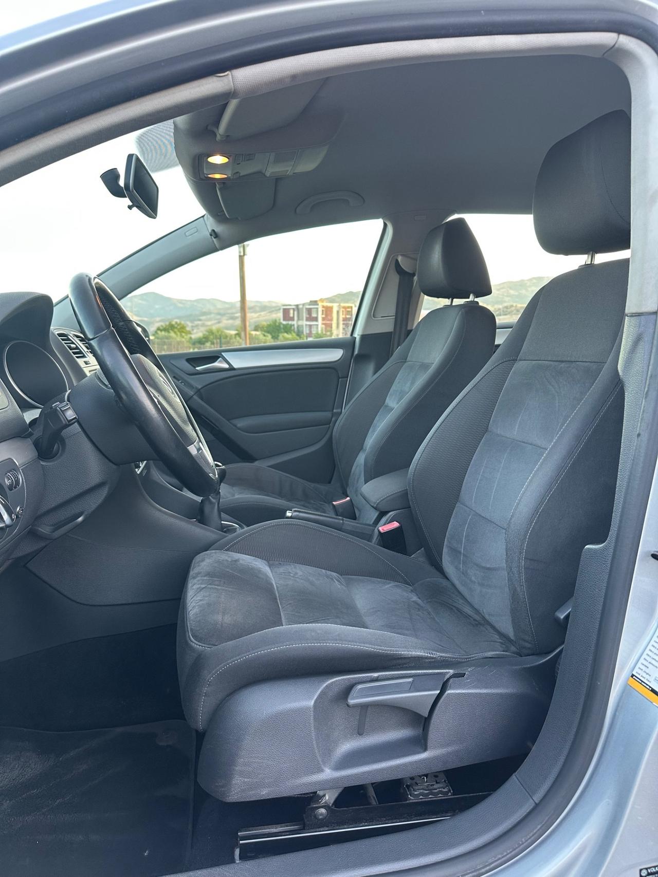 Volkswagen Golf 2.0 TDI DPF 5p. Highline