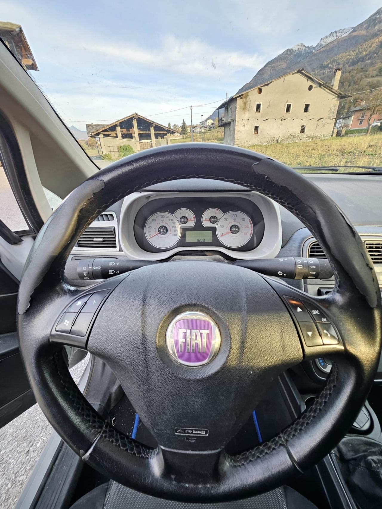 Fiat Grande Punto 1.9 MJT 130 CV 3 porte Sport