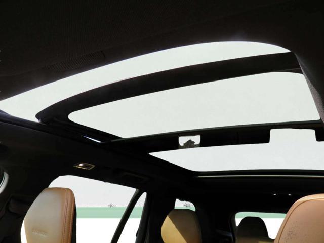 VOLVO XC90 D5 AWD Geartronic 7 posti Inscription