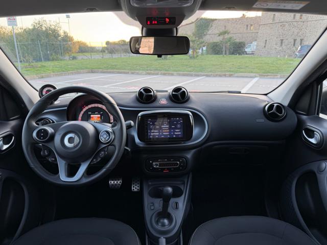 SMART ForFour 90 0.9 TURBO TWINAMIC SUPERPASSION+RETROCAMERA