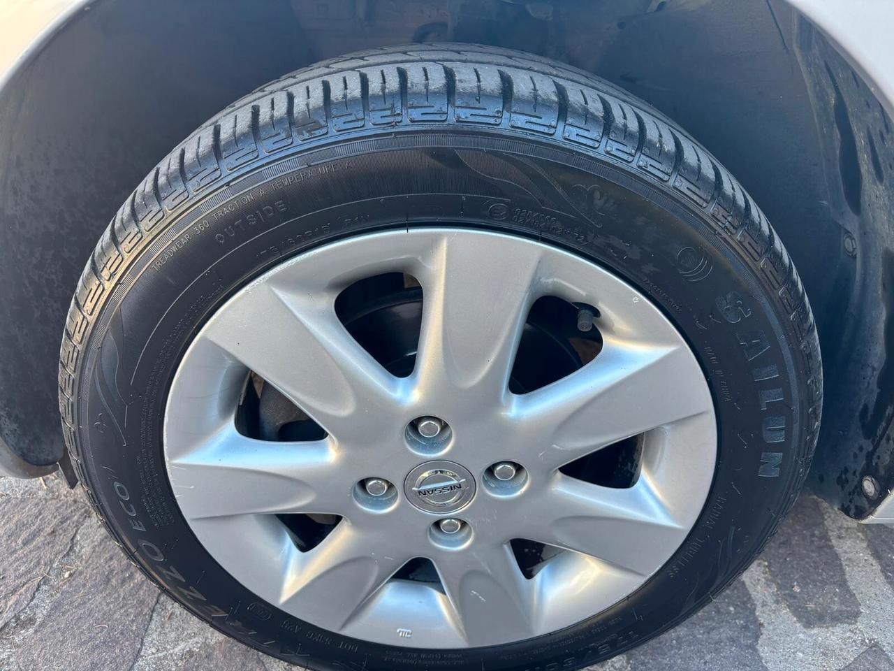 NISSAN MICRA ANNO 2012 BZ 1.2 ADATTA NEOPATENTATI KM 157 MILA