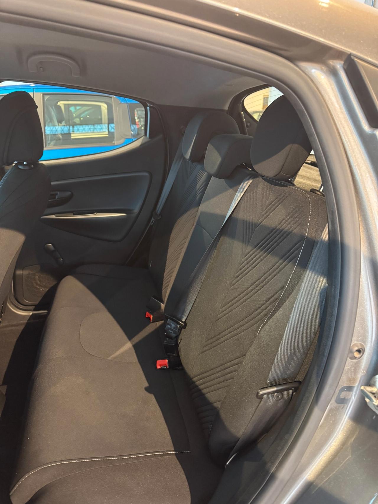 YPSILON GOLD FULL OPTIONAL