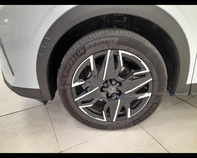 PEUGEOT 3008 1.2 hybrid GT 136cv e-dcs6