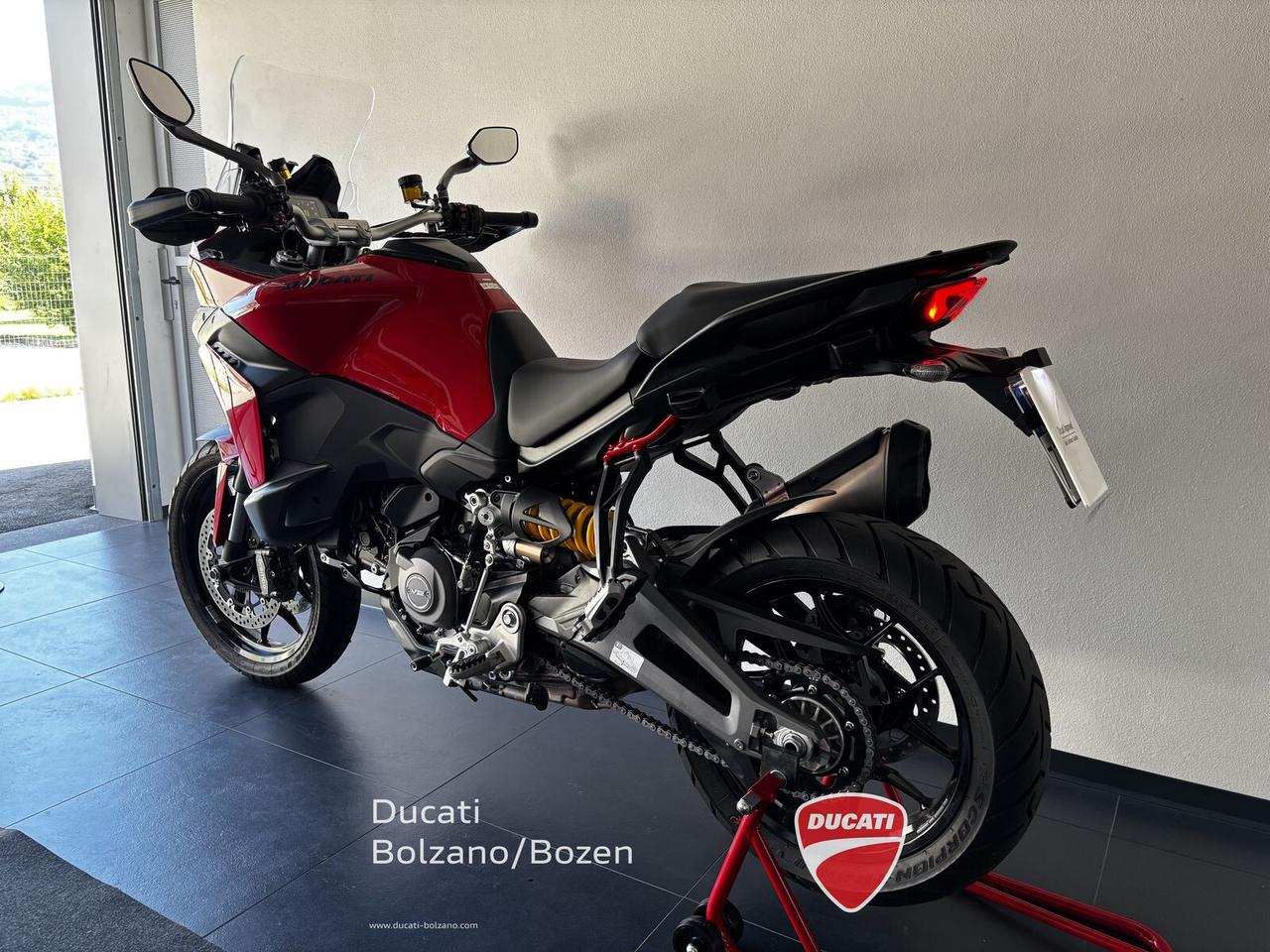 Ducati Multistrada V2s