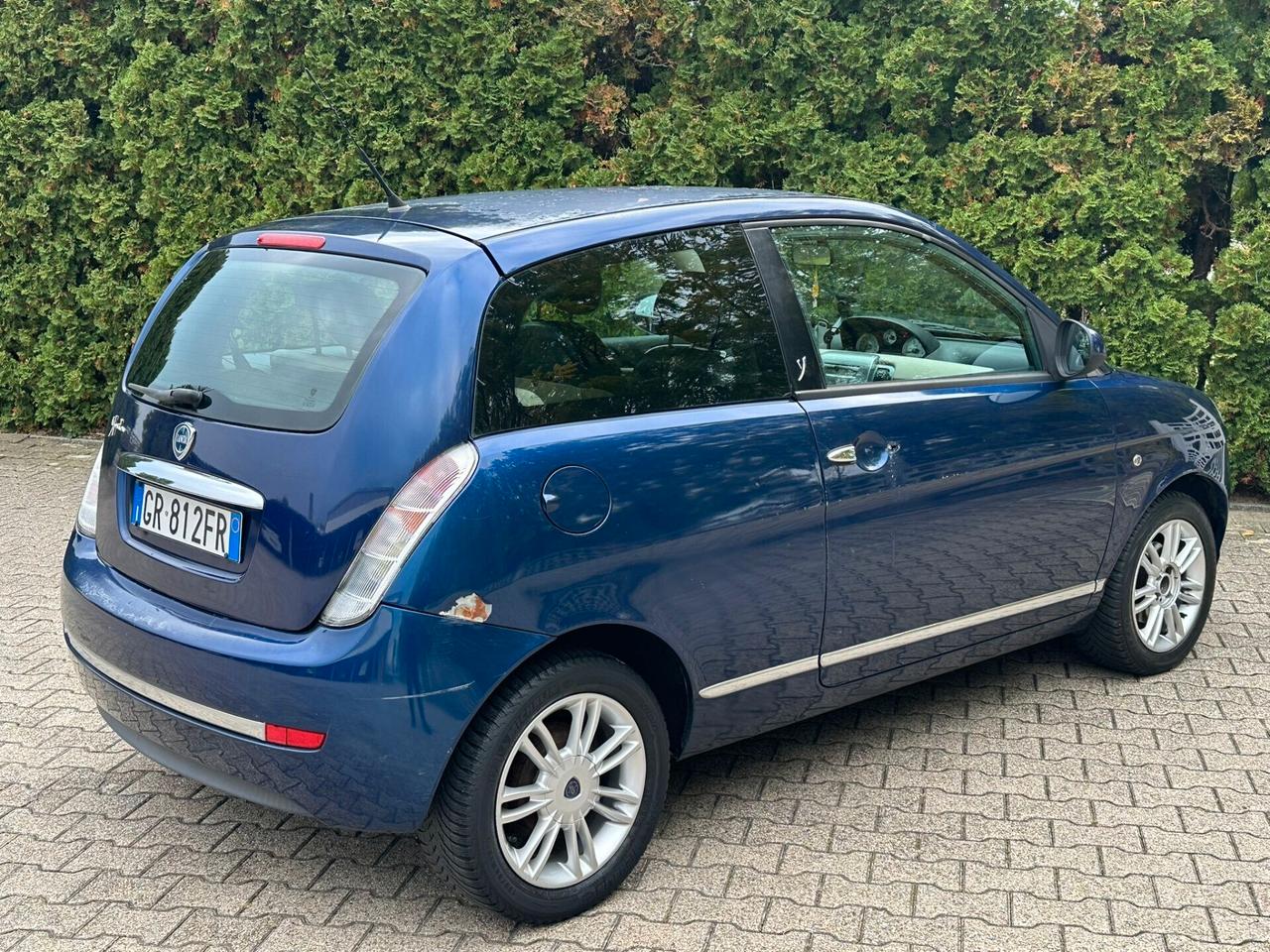 Lancia Ypsilon 1.4 Platino