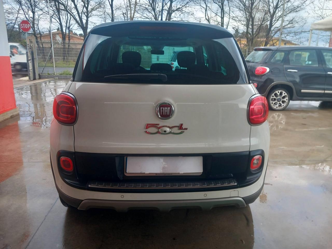 Fiat 500L 1.3 Multijet 95 CV Trekking TETTO NAVI RETROCAMERA SENSORI R 17 AUTOMATICA F 1 AL VOLANTE
