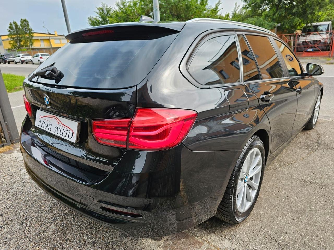 Bmw 316d 115cv Touring Sport*Aut*Bi-Xeno*Navi*Pdc*17*