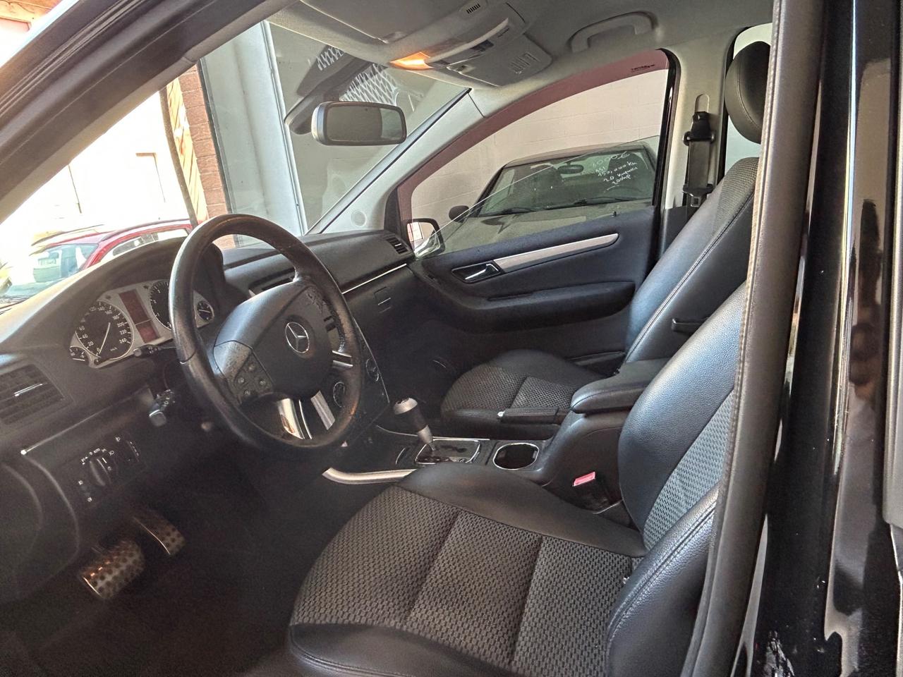 Mercedes-benz B 200 avantgarde Benzina e GPL AUTOMATICA