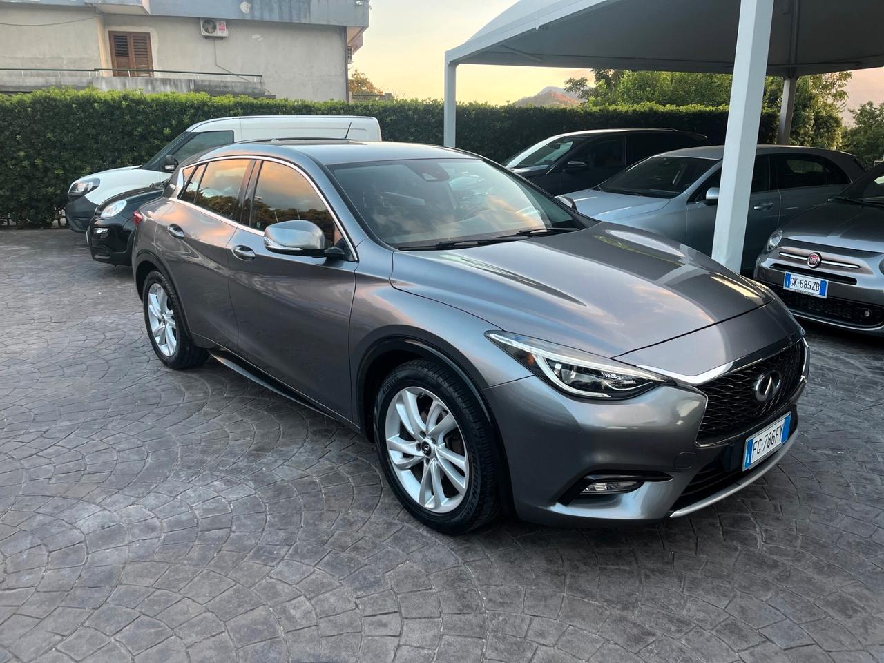 Infiniti Q30 1.5 diesel DCT Premium