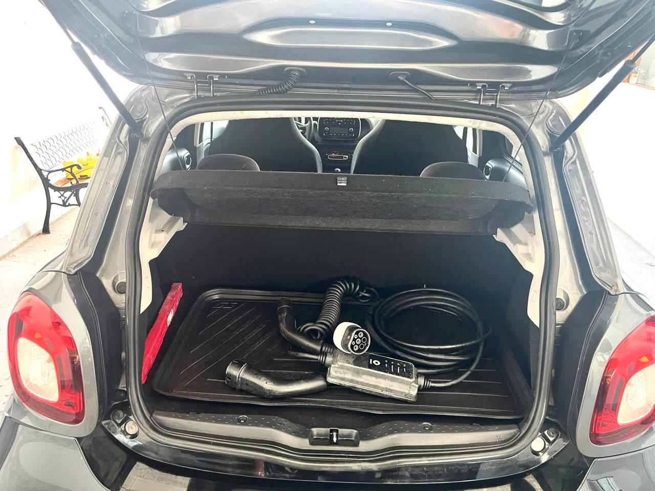 Smart ForFour EQ Edition One (22kW)