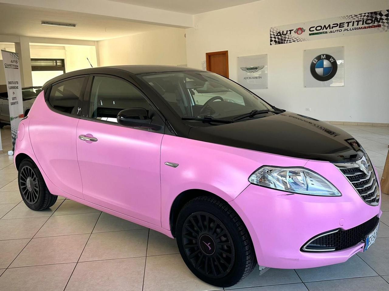 Lancia Ypsilon 1.2 69 CV 5 porte S&S Silver