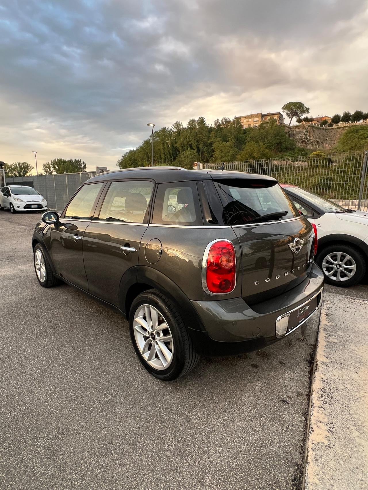 Mini Cooper Countryman 2.0 D Business Automatica