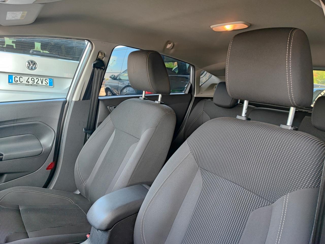 Ford Fiesta 1.4 5p. Bz.- GPL Titanium