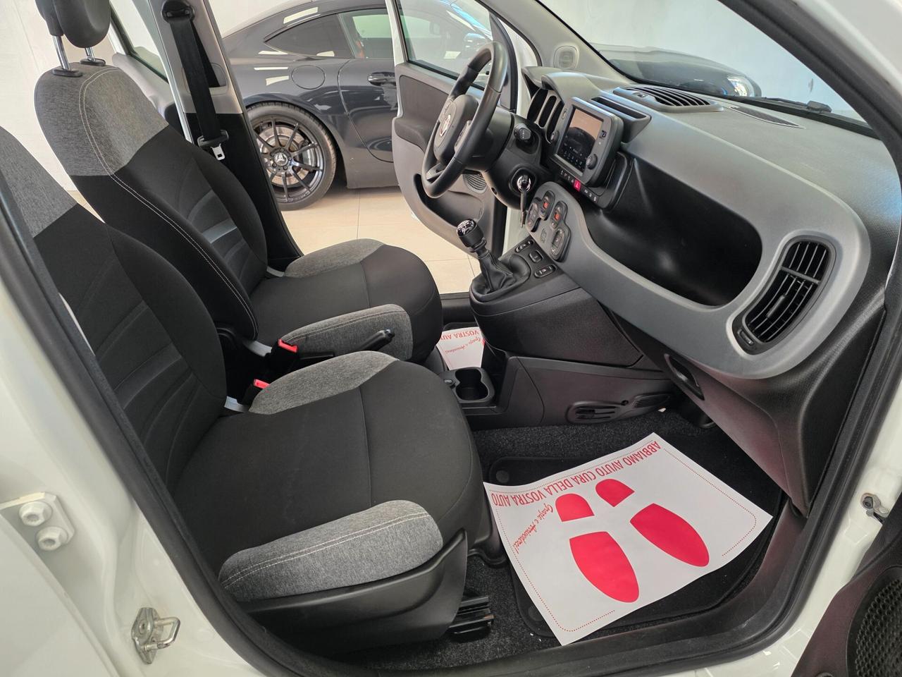 Fiat Panda 1.0 GSE S&S Hybrid Street Van 4 posti