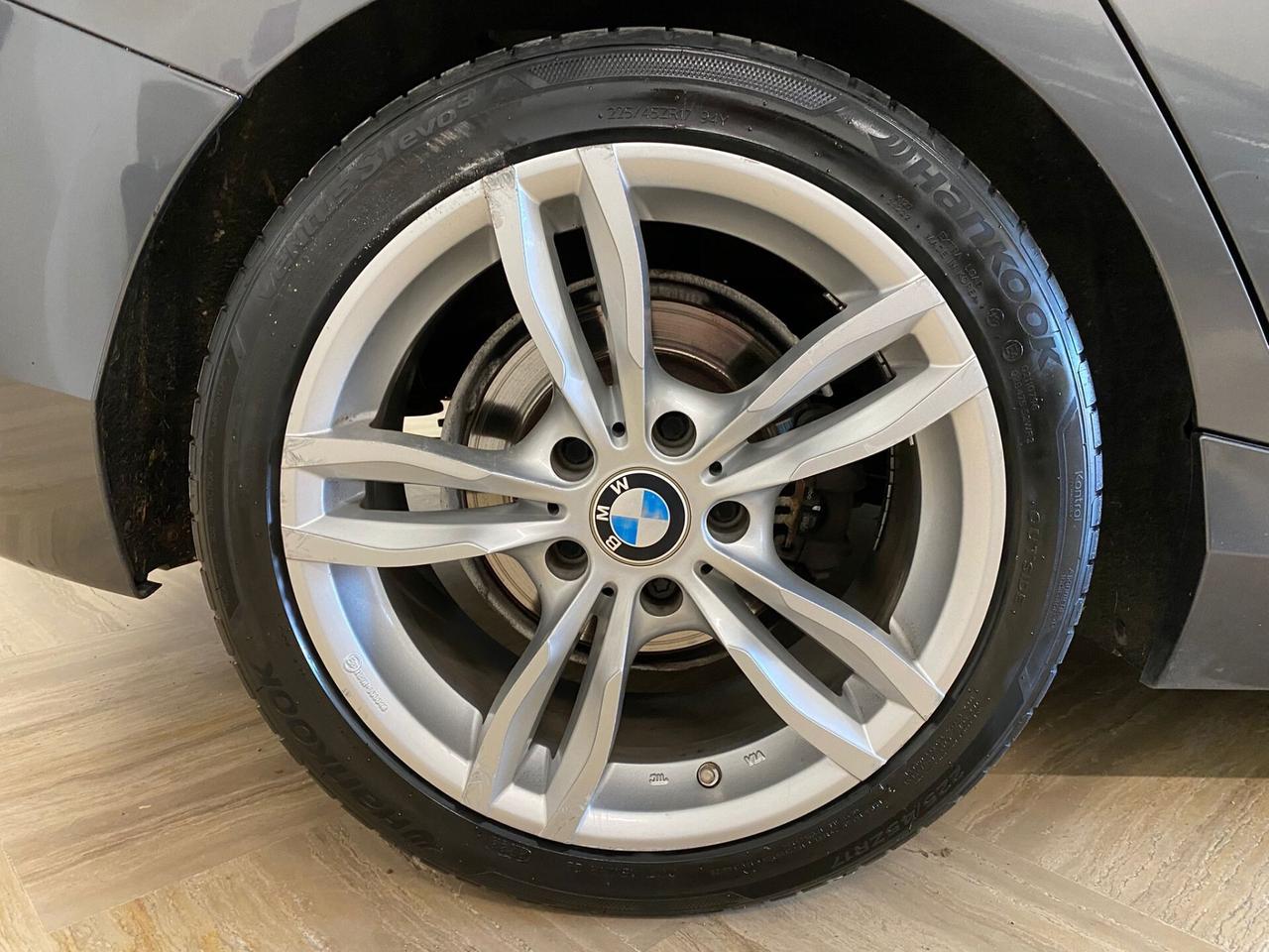 BMW 116 D 5 PORTE AUTOMATICO SPORT 2015
