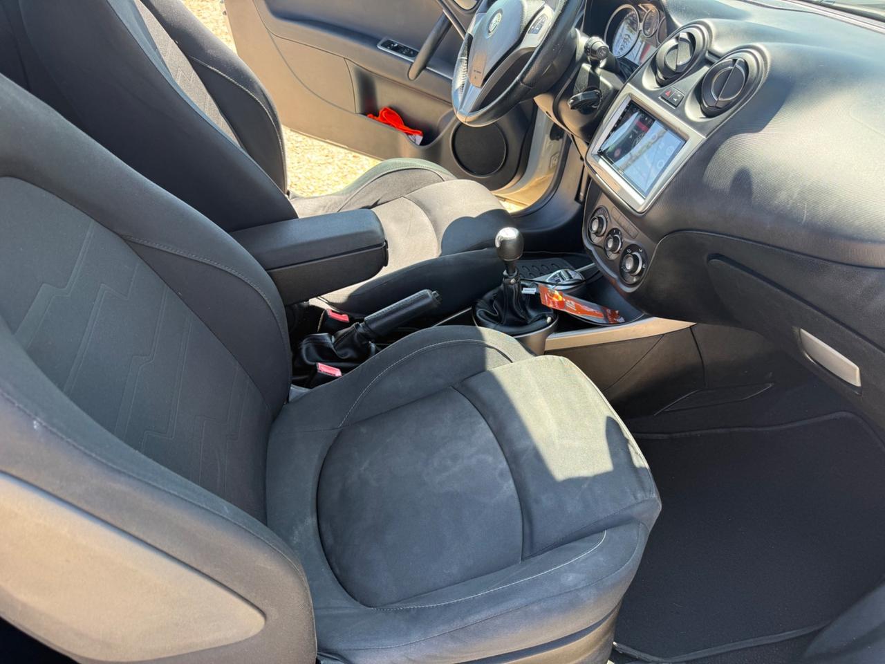 Alfa MiTo 1.3 JTDm-2 95 CV 3.499€ PERMUTE