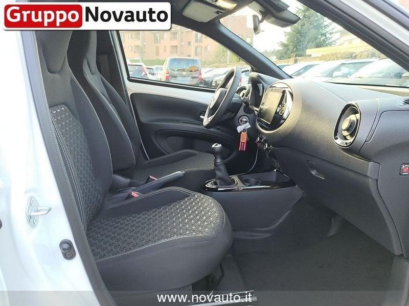 Toyota Aygo X 1.0 VVT-i 72 CV 5 porte Trend