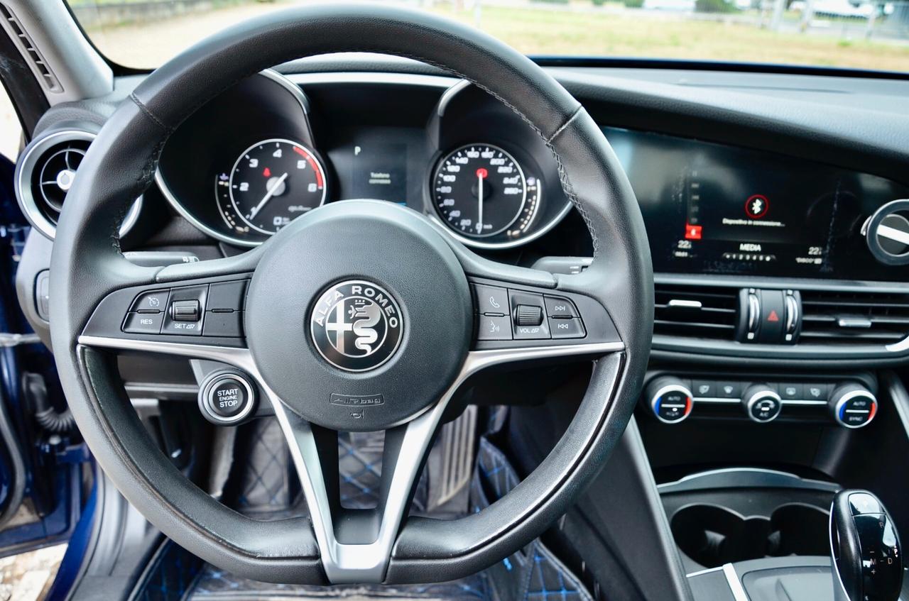 ALFA ROMEO GIULIA 2.2 BUSINESS 150cv AUTO, UFF ITALIANA, EURO 6B, NAVI, 18", PERMUTE