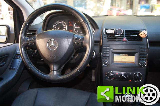 MERCEDES-BENZ A 180 CDI Elegance