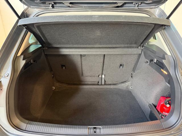 VOLKSWAGEN Tiguan 2.0 TDI 150 CV SCR DSG 4MOTION Elegance