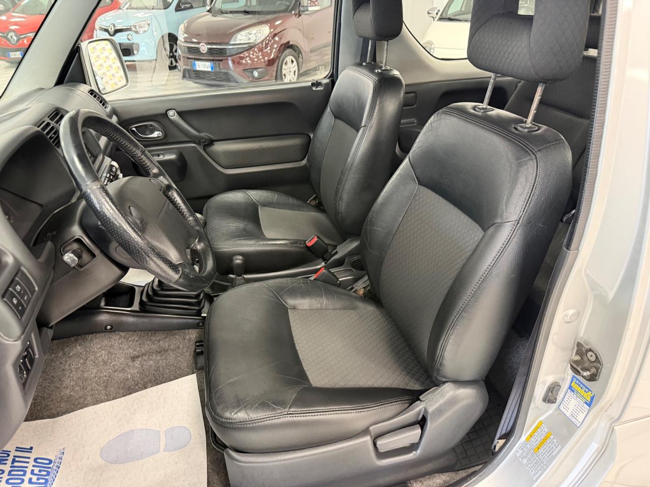 Suzuki Jimny 1.3i 16V cat 4WD JLX Special