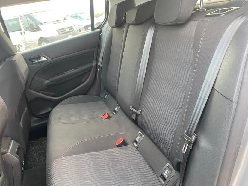Peugeot 308 PureTech Turbo 110 S&S Access