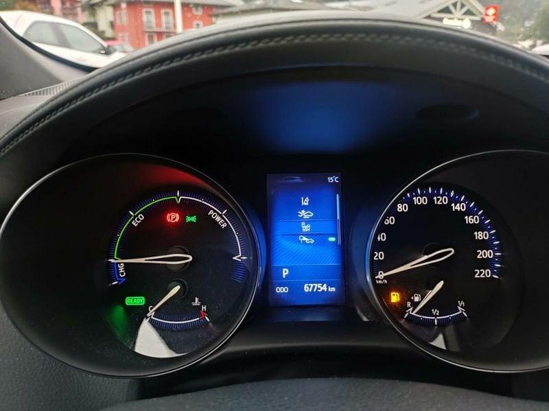 Toyota C-HR 1.8 Hybrid E-CVT Dynamic