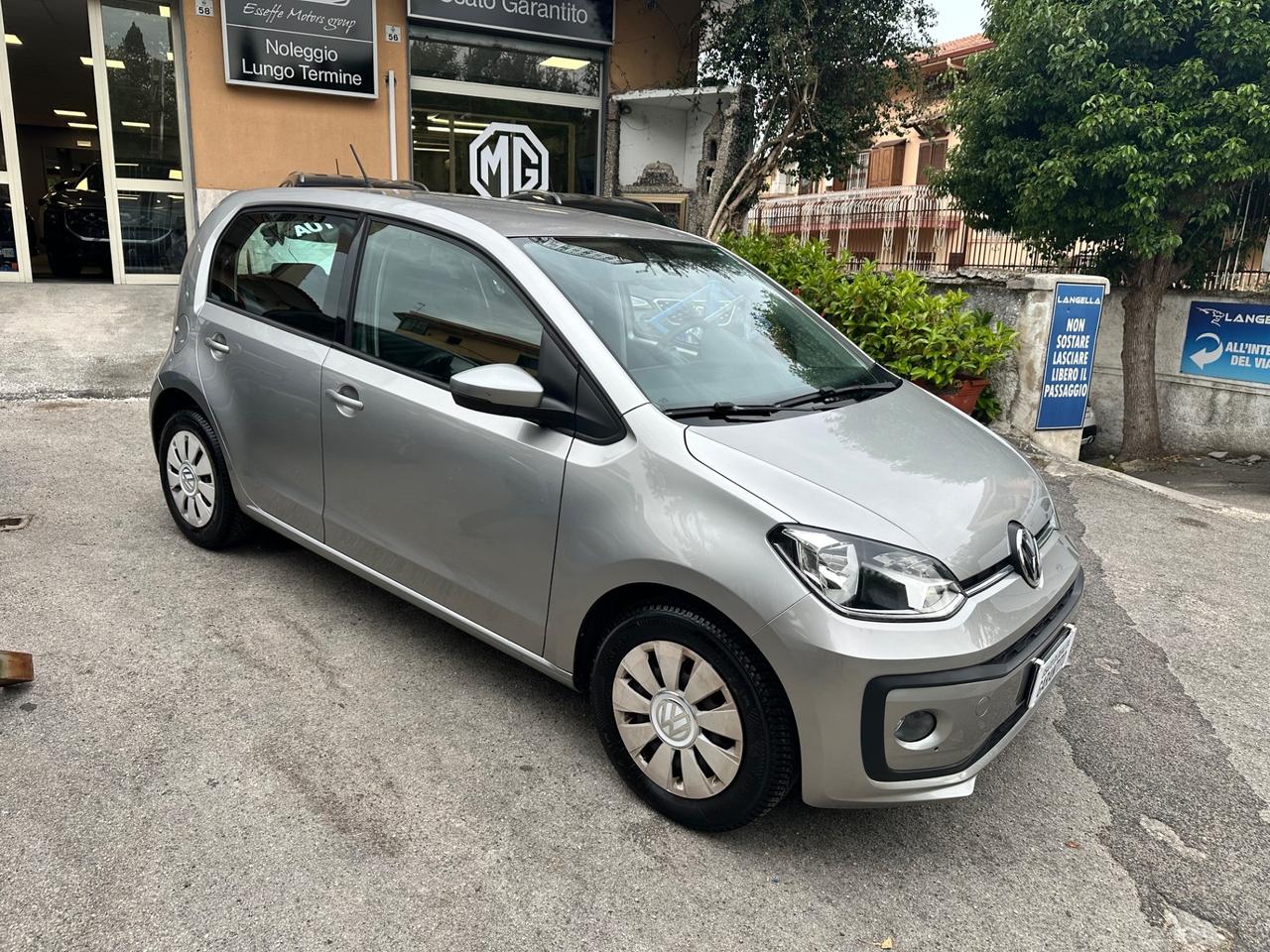 Volkswagen up! 1.0 75 CV 5p. move