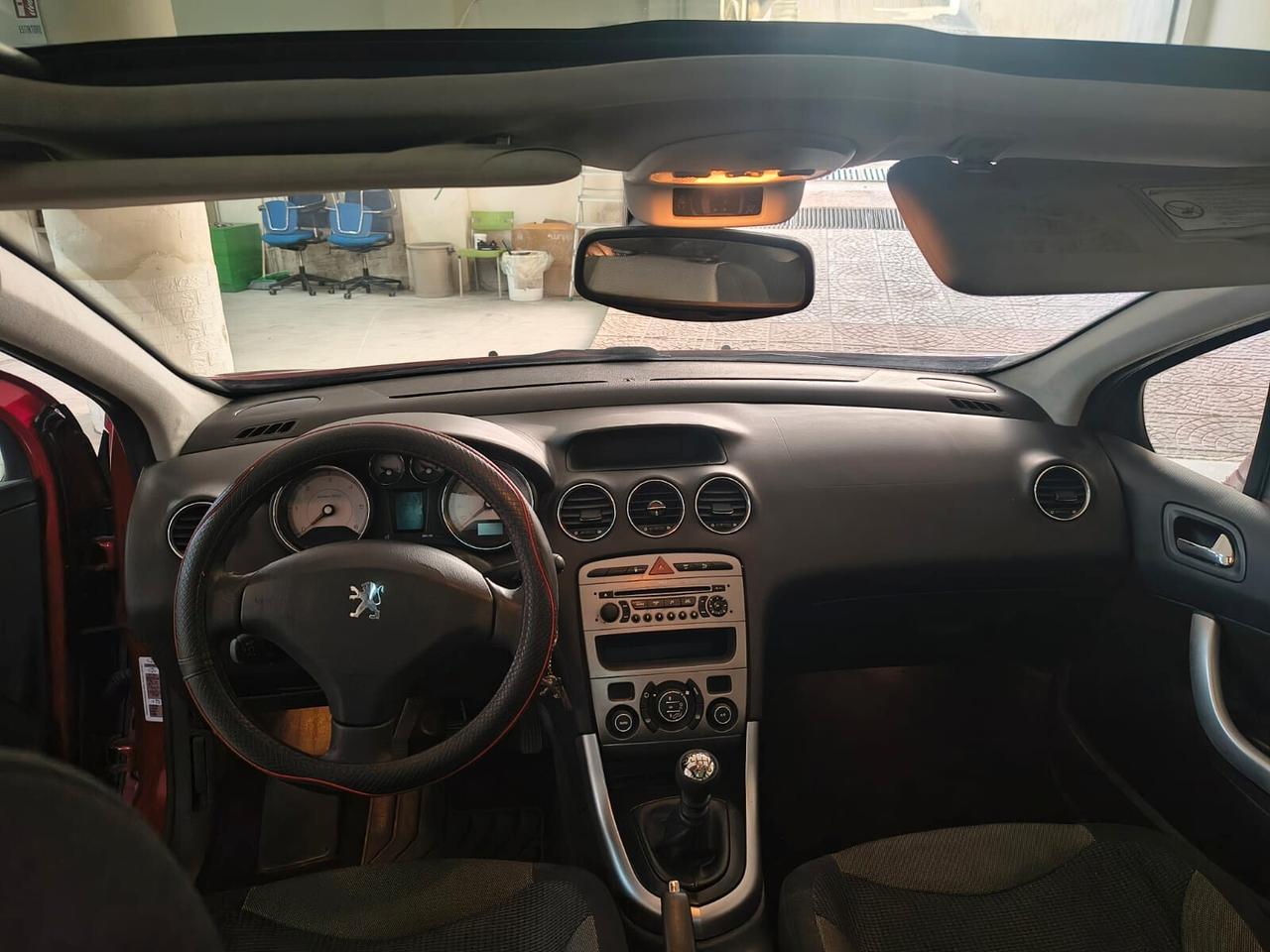 Peugeot 308 1.6 HDi 90CV 5p. Premium